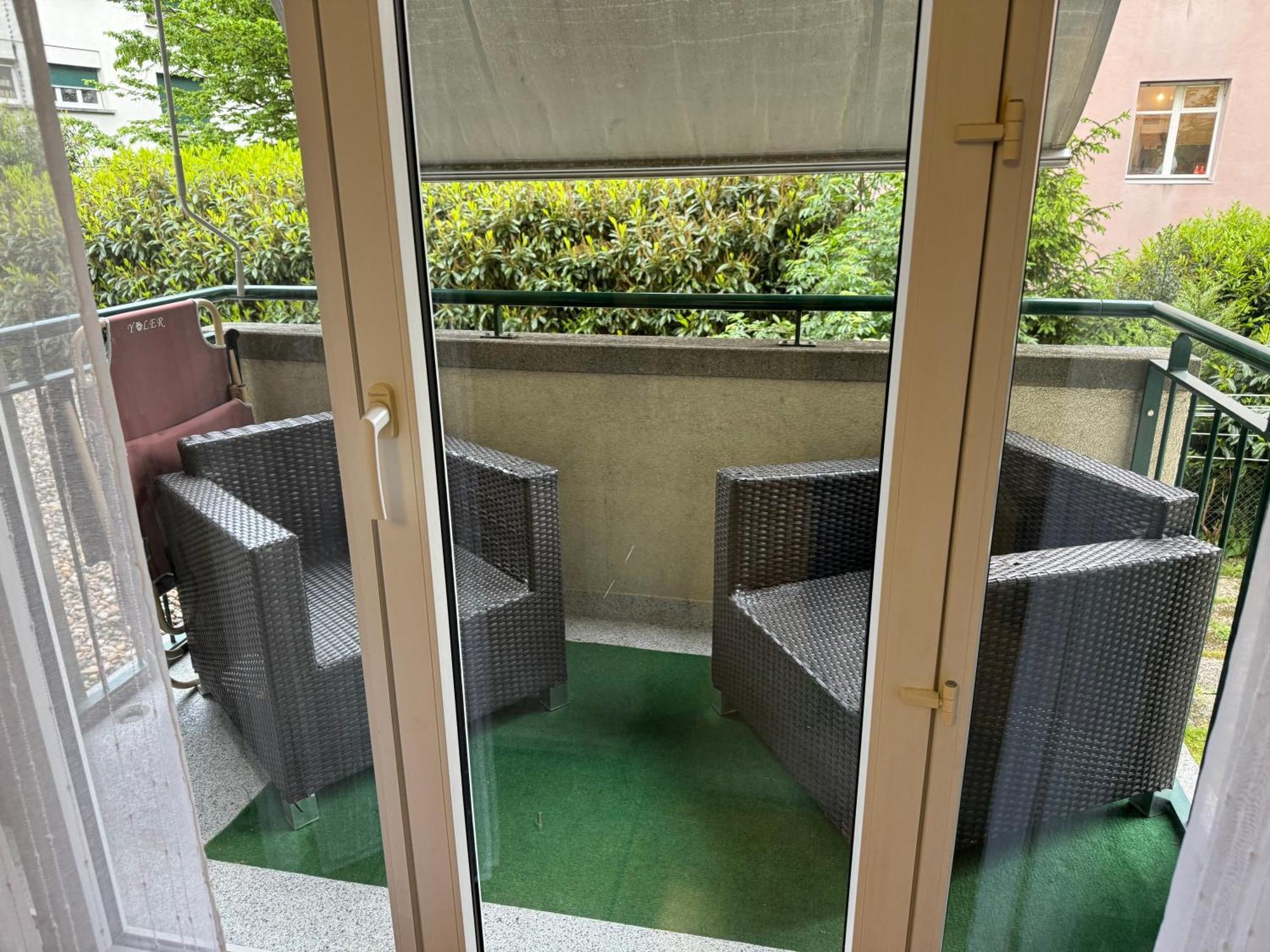 Apartahotel Confort Lausanne Eksteriør bilde